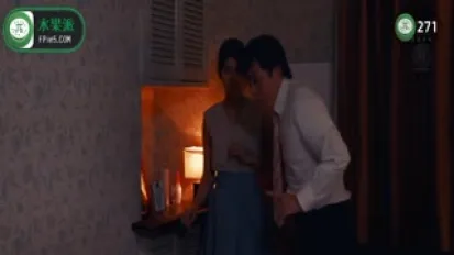 高級娼婦。