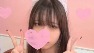 FC2PPV-4612845 最漂亮的女孩長相清新