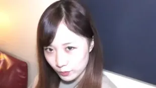 FC2PPV-2682626 熱衷的可愛女孩