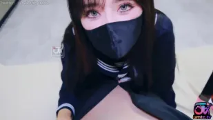 象牙塔下的交易用青春肉本的籌碼我走進了校長室 亦可姐姐