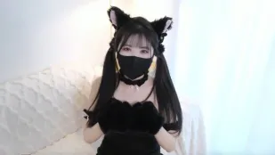 私房約拍貓耳娘蜜穴被攝影師射爛 懶懶豬