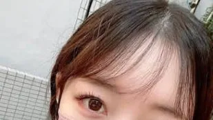 FC2PPV-4693180 大叔援交系女大學生穿著黑絲襪性愛自拍影片