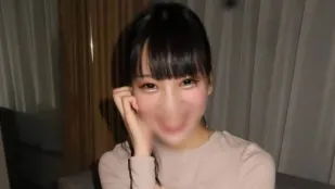 FC2PPV-4607884 住在東京的21歲F罩杯女孩