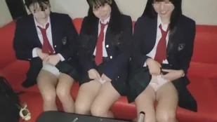 FC2PPV-4063824 與女校甜甜圈店的兼職人員秘密過夜性愛