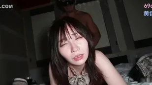 FC2PPV-4838733 十八歲美少女處子痙攣狂射淪陷