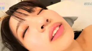 FC2PPV-4908628 爆乳剛毛熟女遭粗長猛插高潮痙攣
