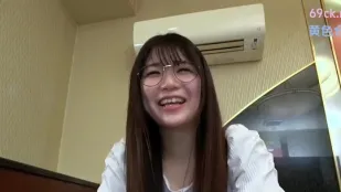 FC2PPV-4631457 高材女大學生首度偷情慘