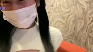 FC2PPV-3157569 性感誘人的白衣咖啡妹慘