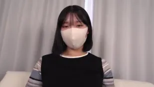 FC2PPV-4243407 美味豐滿的20歲千金JD