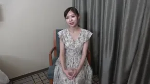 FC2PPV-3192962 白皙肌膚的醫學系女學生