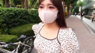 FC2PPV-3069863 H罩杯的大學​​生