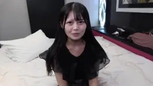 FC2PPV-4798264 身高150cm人見人愛的AV偶像