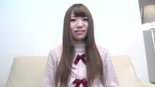 FC2PPV-1609969 容貌姣好的女大學生