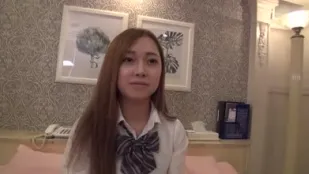 FC2PPV-1459142 超級可愛的美女登場
