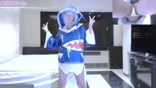 FC2PPV-4570610 纖腿大陰唇少女鯊魚玩具狂虐