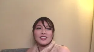 FC2PPV-1128824 美少女偶像級絕世容顏假名酒店飲酒後性慾爆發召喚出18cm巨棒強吻緊緻陰道的反向插入影片